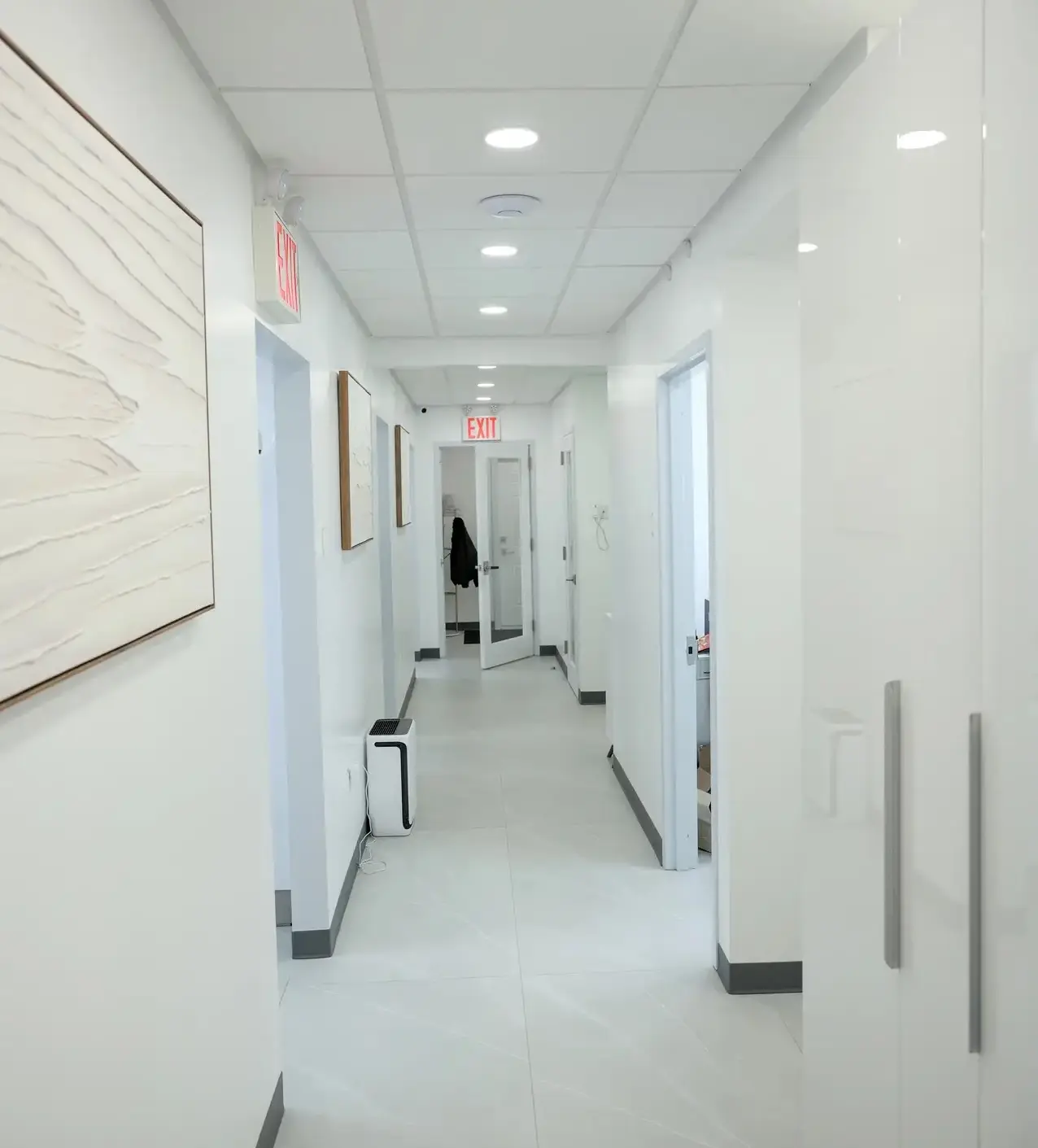 Inside Benson Dental Studio in Bensonhurst, Brooklyn (4 of 5)